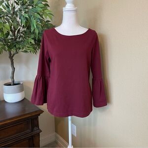 Women’s Bell Sleeve Top in Burgundy